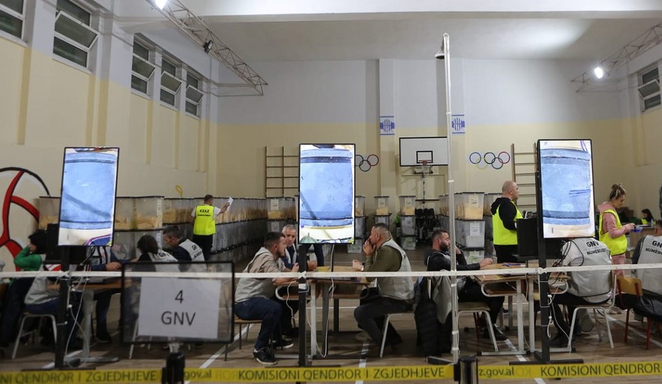 Drejt perfundimit numerimi ne Tropoje, fiton kandidati i PS